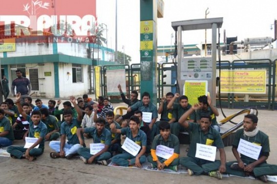 CNG supply disrupts, workers held protest : sufferings continue in Manik's 'Golden Era'